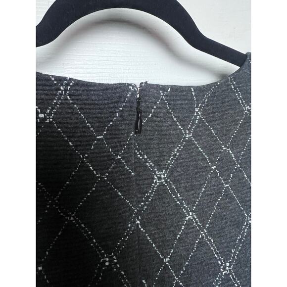 Lands' End Women's Windowpane Plaid Textured Stretch Sheath Dress Size 12 Petite - Picture 7 of 11